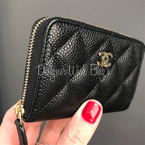 chanel maroquinerie en ligne|chanel small wallet zip.